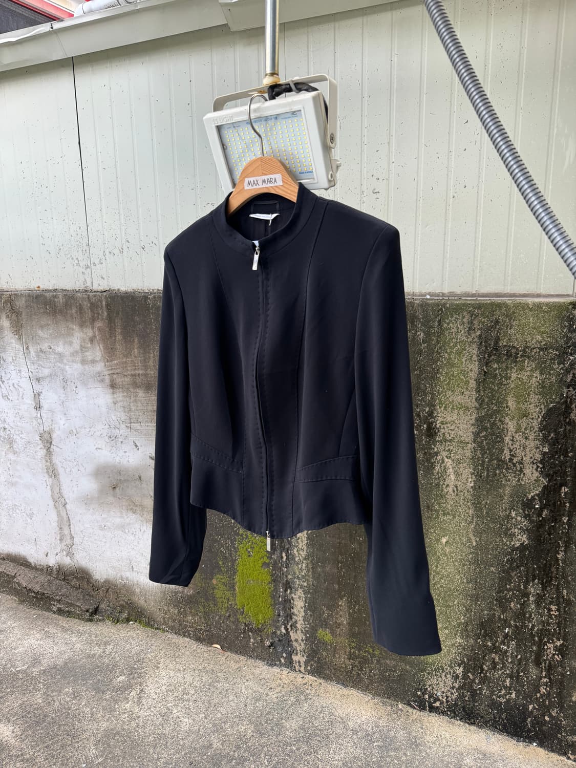 막스마라 페플럼 자켓 상품이미지3