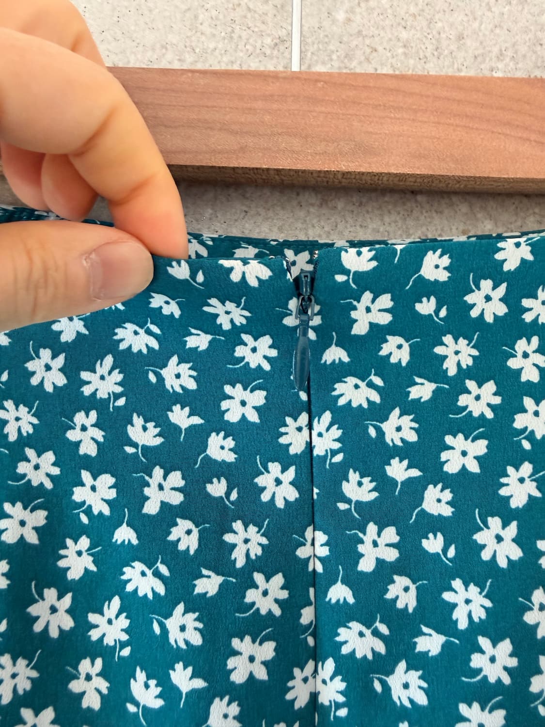 어반리서치 틸 롱스커트잔꽃무늬 인스타감성 모리 상품이미지4