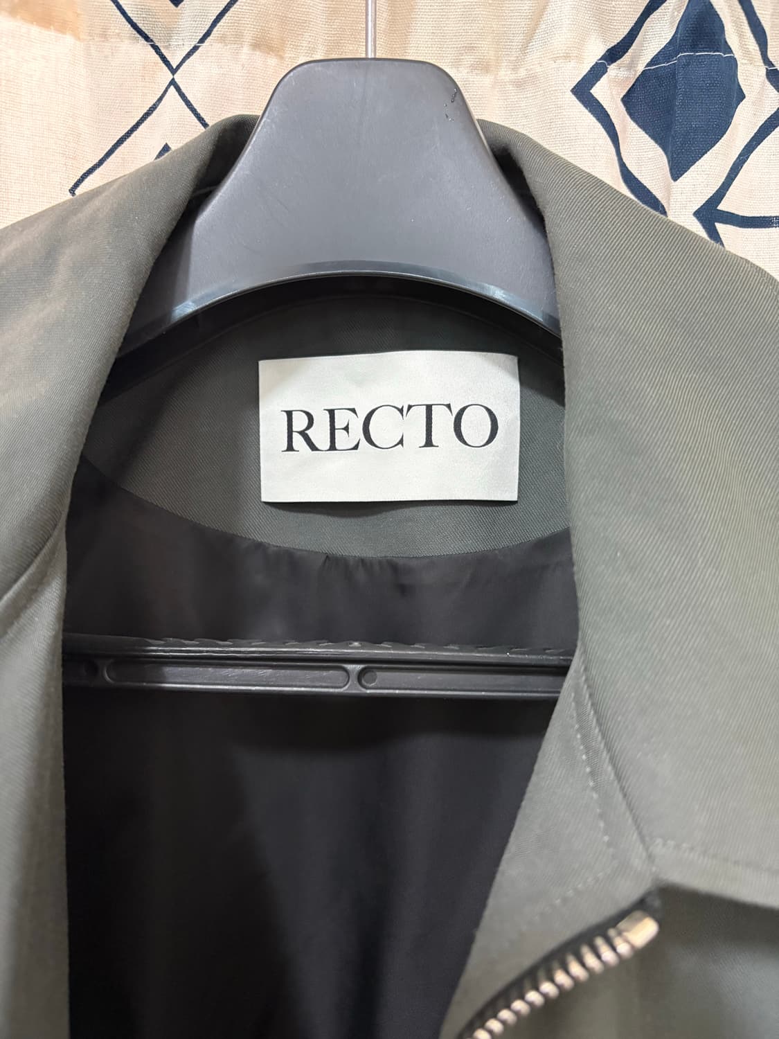 렉토 Zipper Details Structured Tim Bomb 상품이미지5