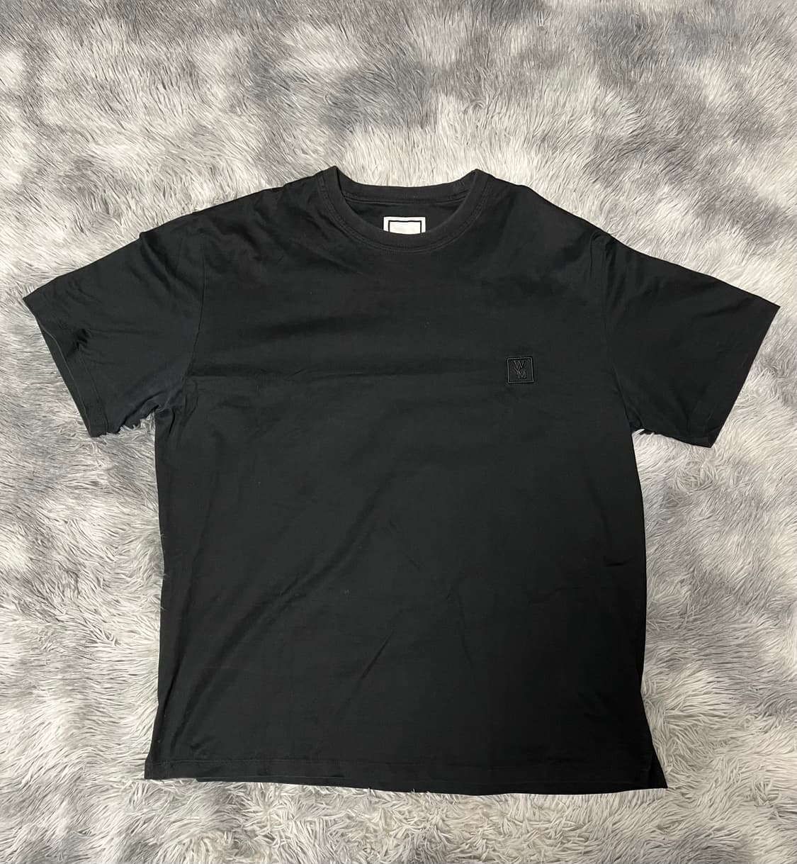 우영미 그라데이션 엠보싱 반팔 상품이미지1