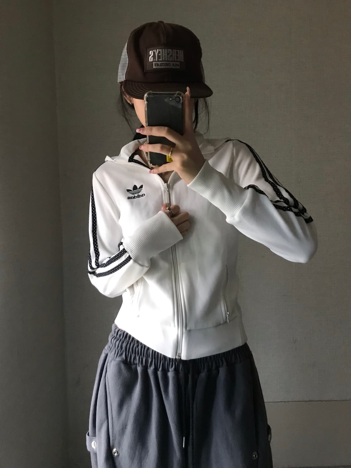 아디다스 흰검 도트 후드 져지 상품이미지4