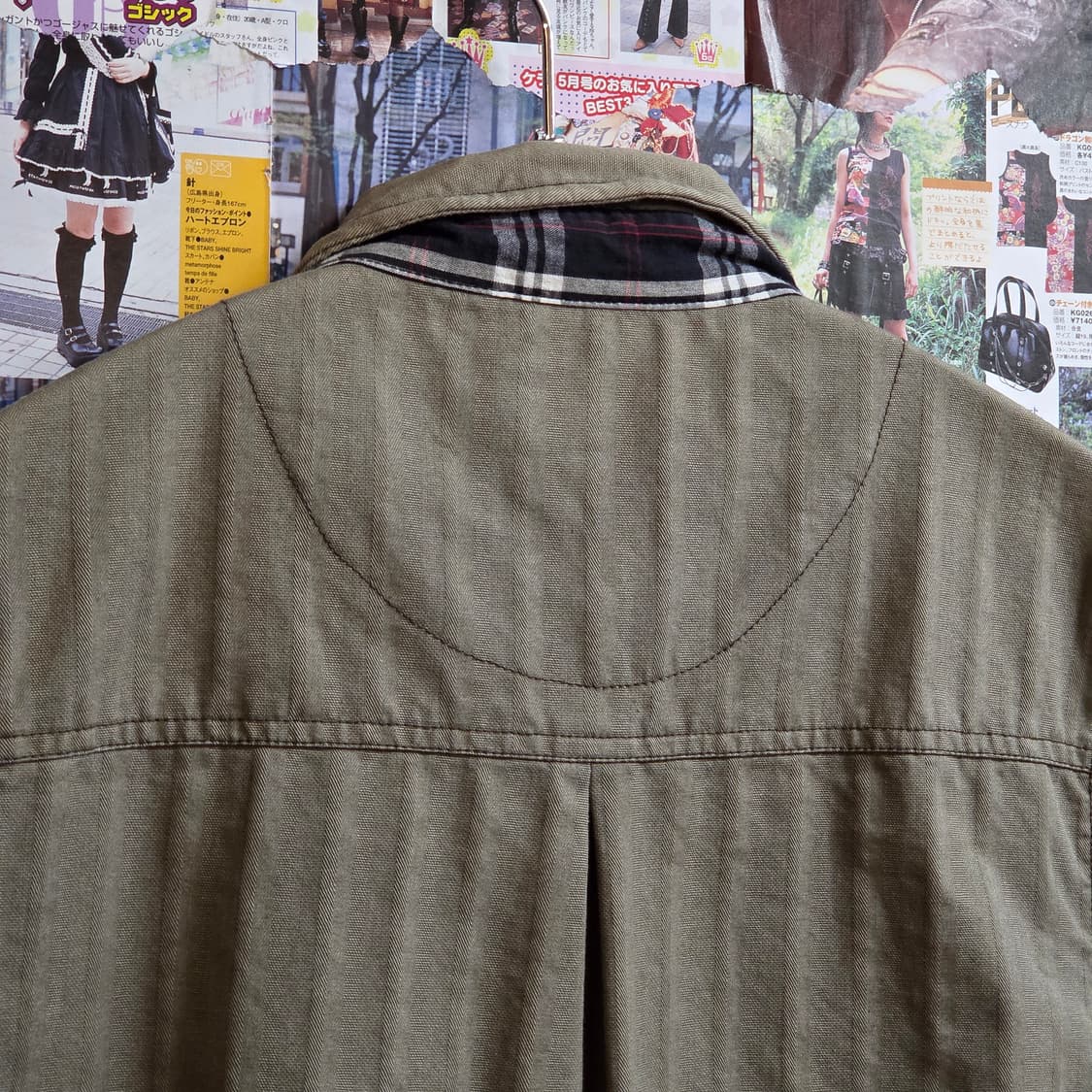 JPN 카키 체크 배색 반팔 코튼 집업 상품이미지5