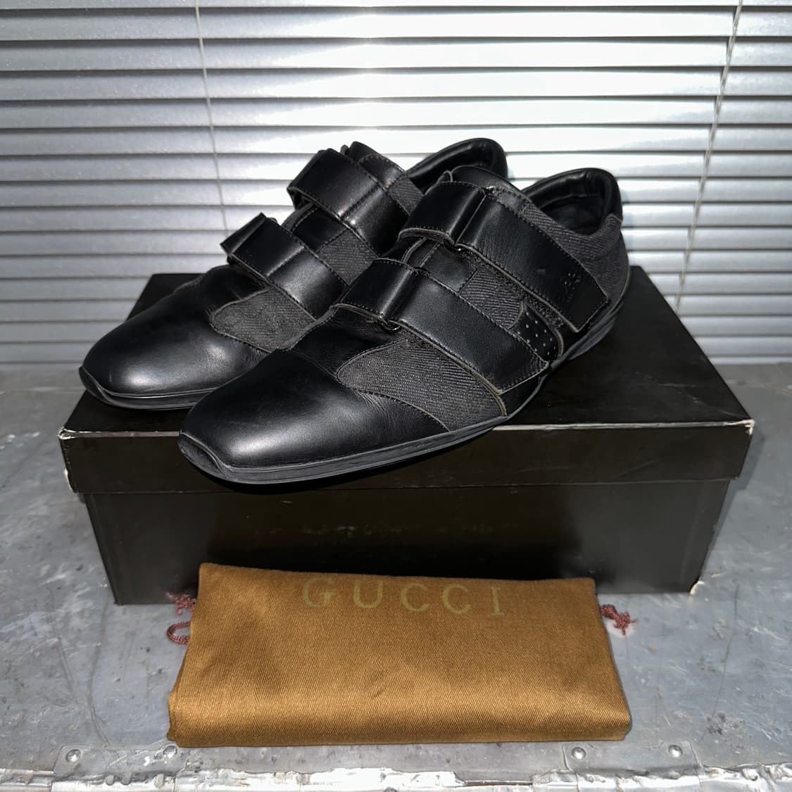 00s 풀박스 블랙 구찌 벨크로 스트랩 스포츠 스니커 상품이미지2