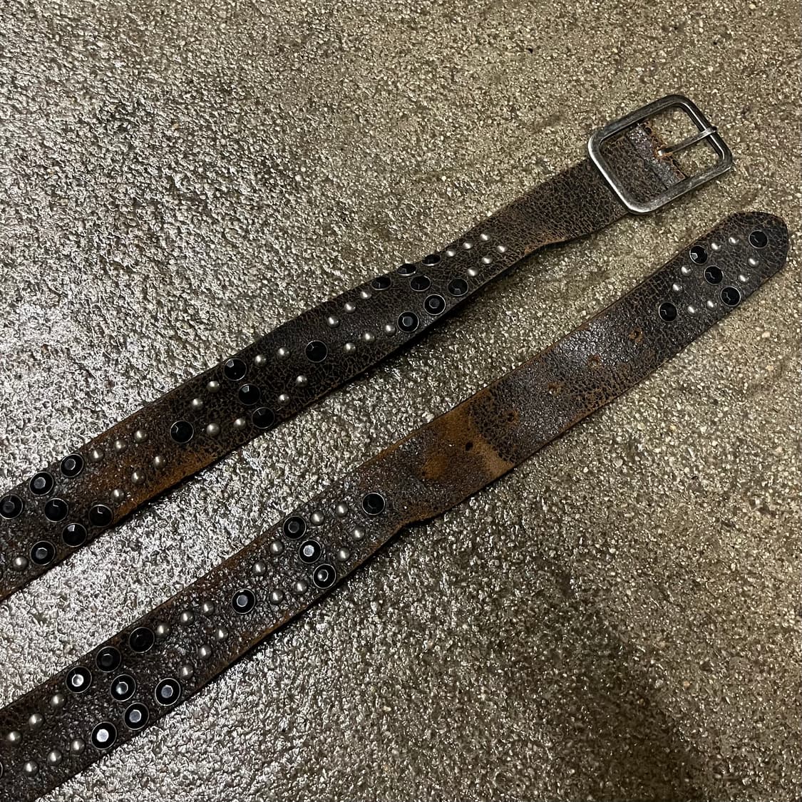 빈티지 스터드 가죽 벨트 (~35“) 상품이미지1