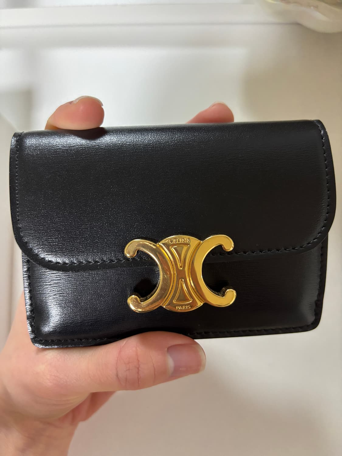 셀린느 트리옹프 플랩 카드지갑 BLACK(풀박) 상품이미지3