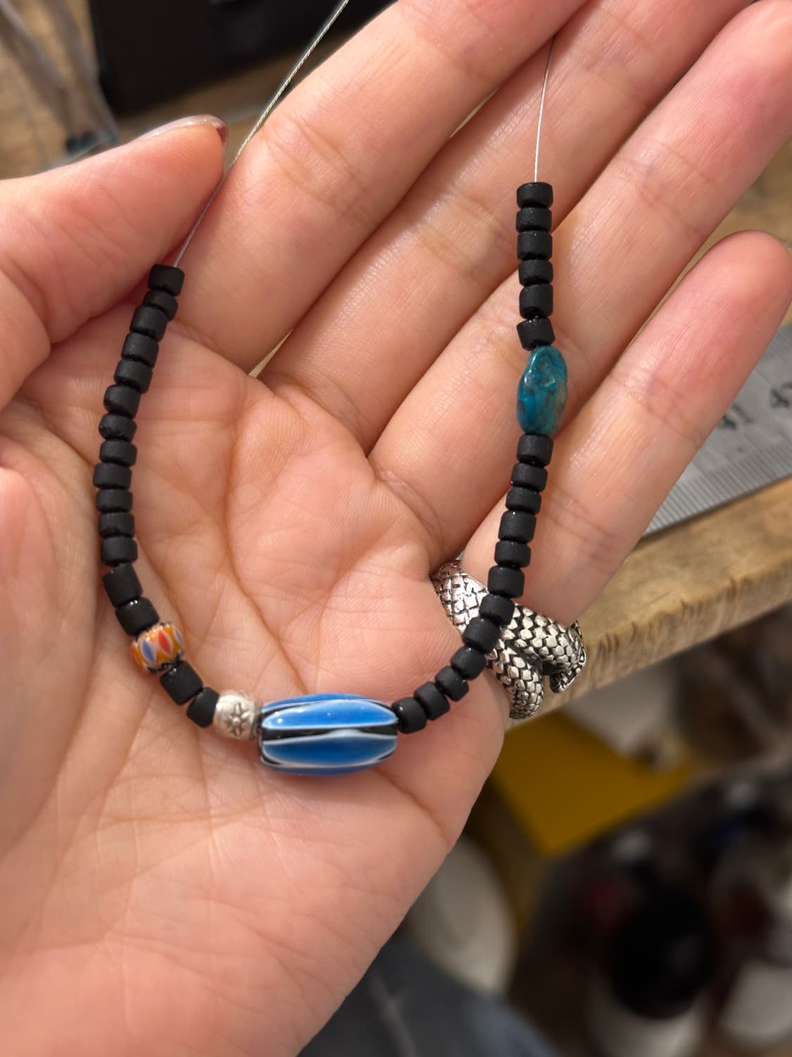 Musta glass beads turquoise black neckla 상품이미지4