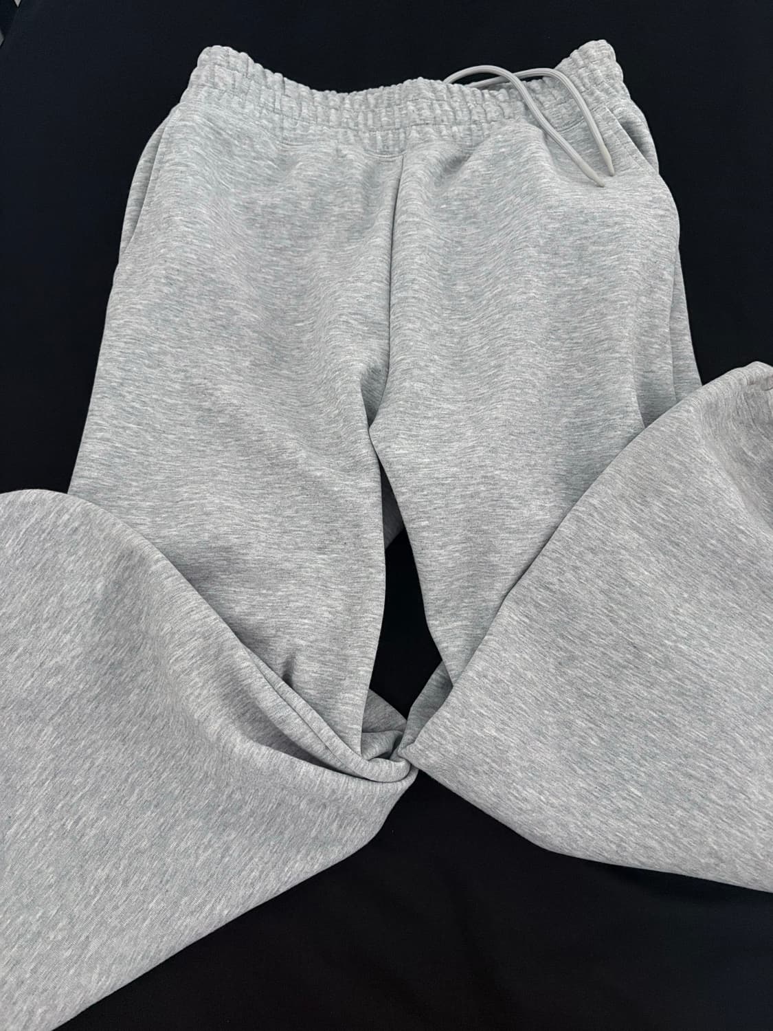 유니클로 스웨트 와이드 팬츠 상품이미지1