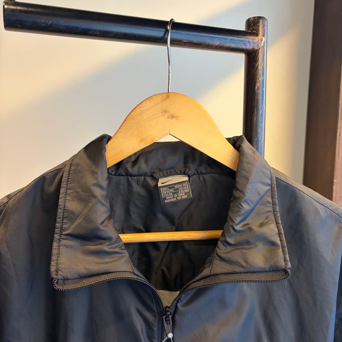 15621 - 나이키 크롭 바람막이 자켓 상품이미지3