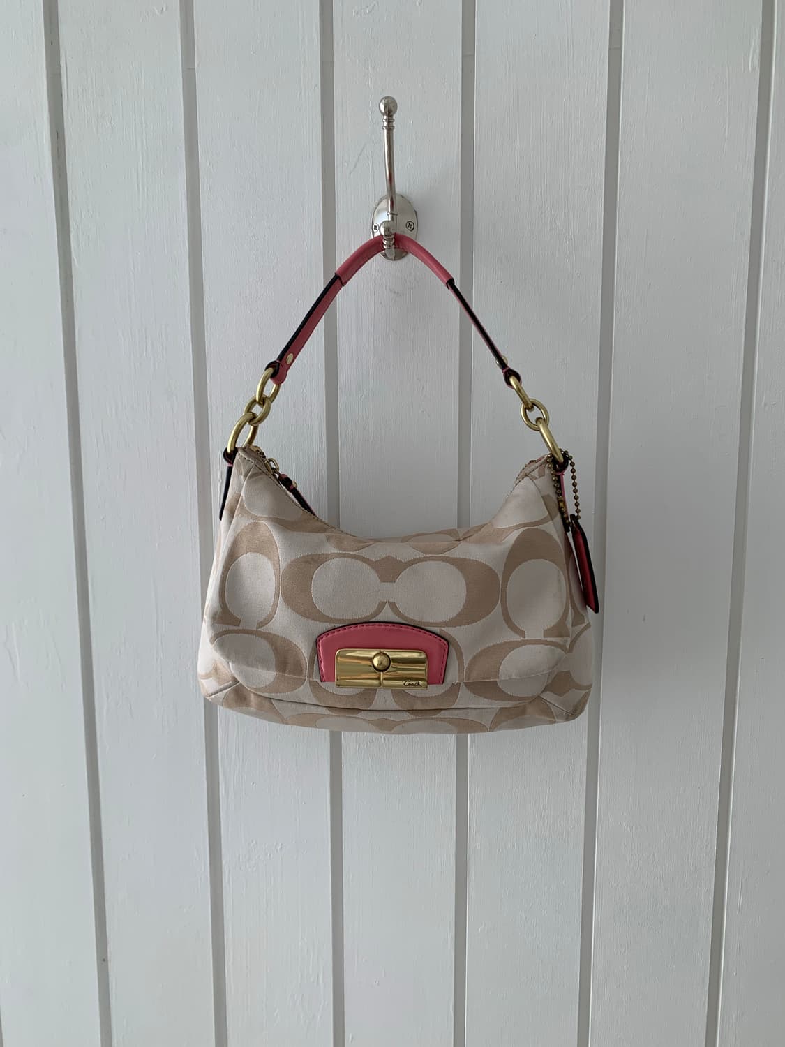 💗 Coach Signature Pink Ivory Bag 상품이미지3