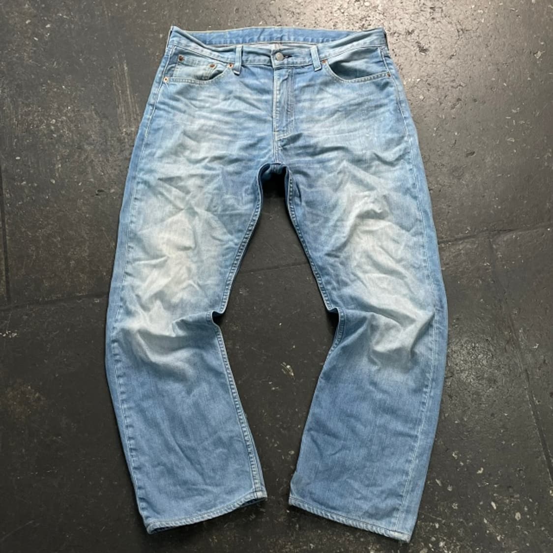 34 리바이스 523 청바지 상품이미지1