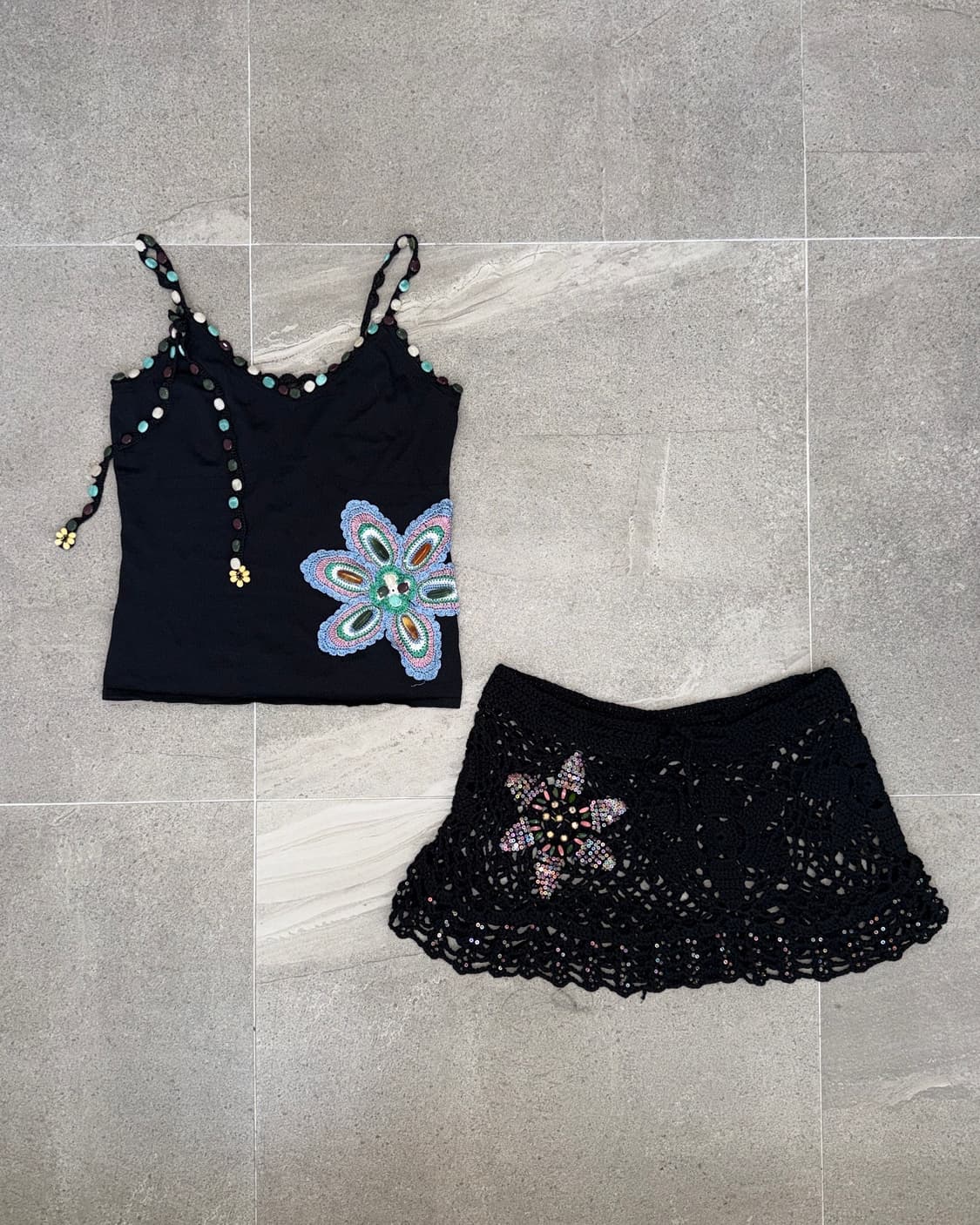 Black bohemian beads flower patch 슬리브리스 상품이미지1