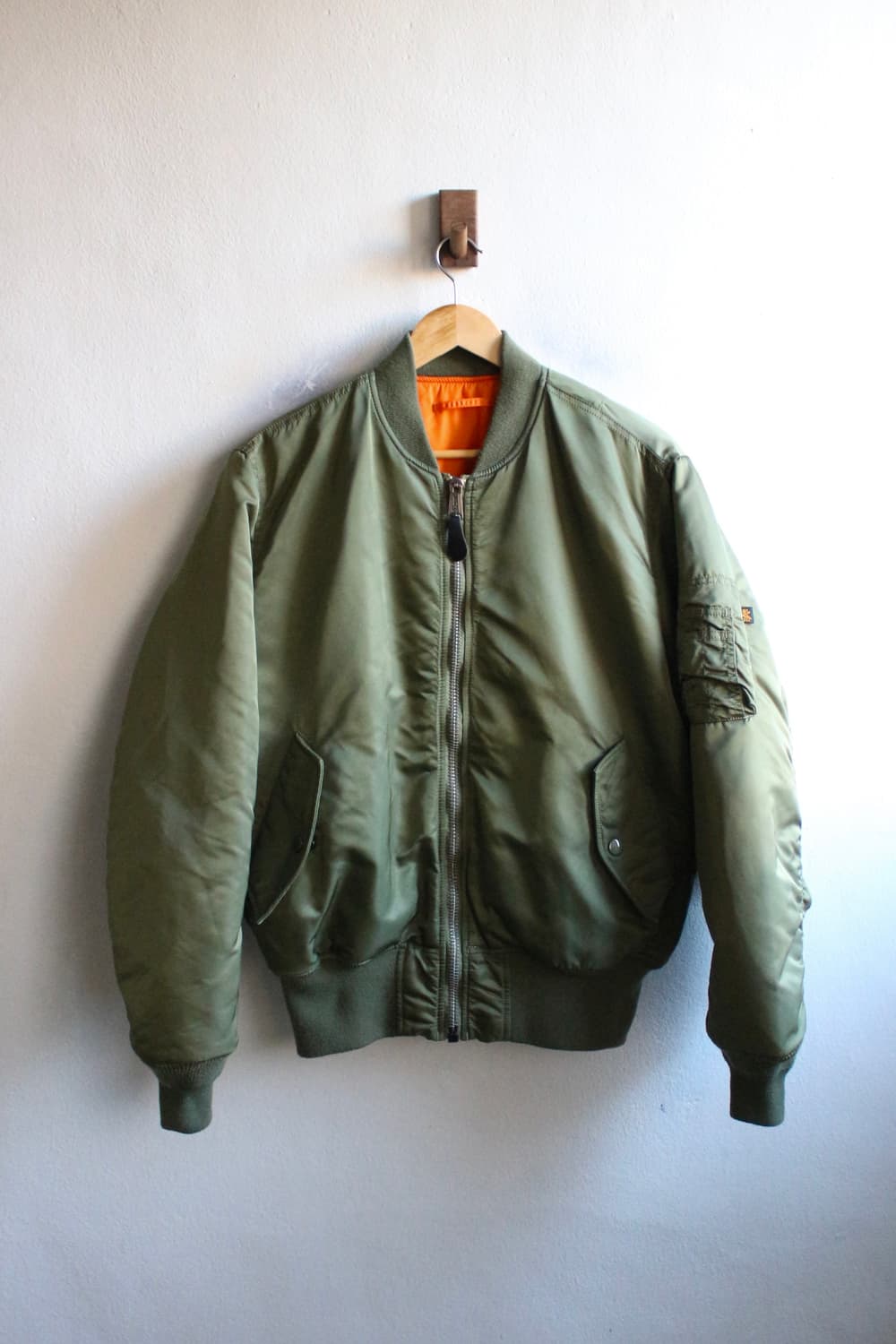 알파 인더스트리 MA-1 자켓 상품이미지1