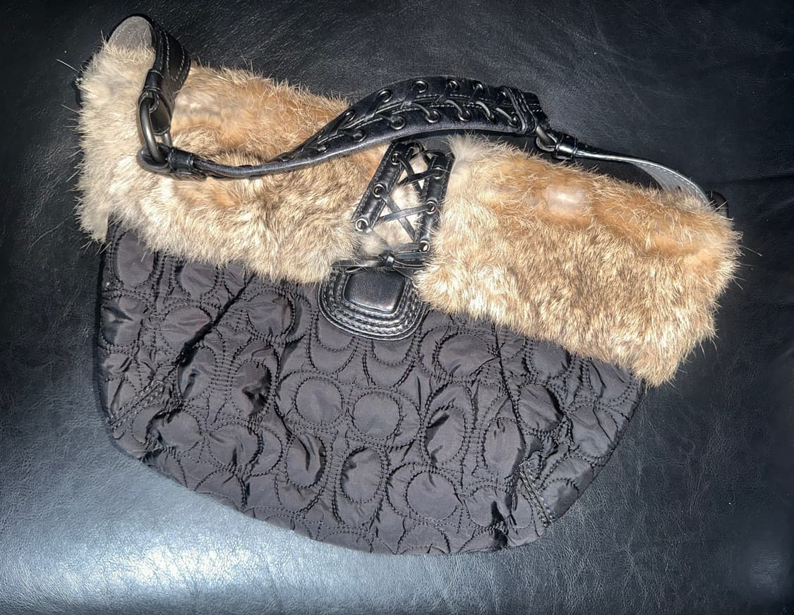 코치 y2k 빈티지 한정판 퍼 레이스업 백 상품이미지2