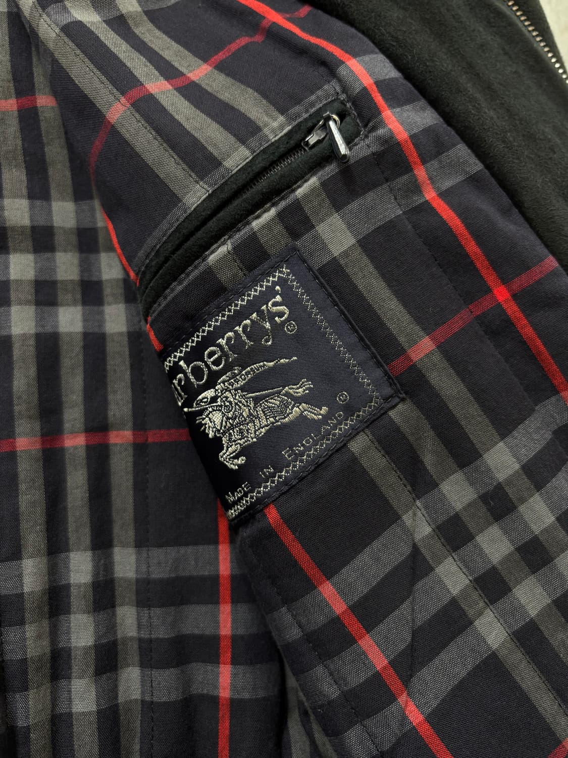 Burberry 버버리 딥네이비 스웨이드 봄버 자켓 상품이미지8