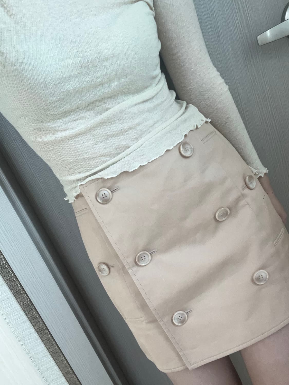 23ss 버버리 스커트 상품이미지1