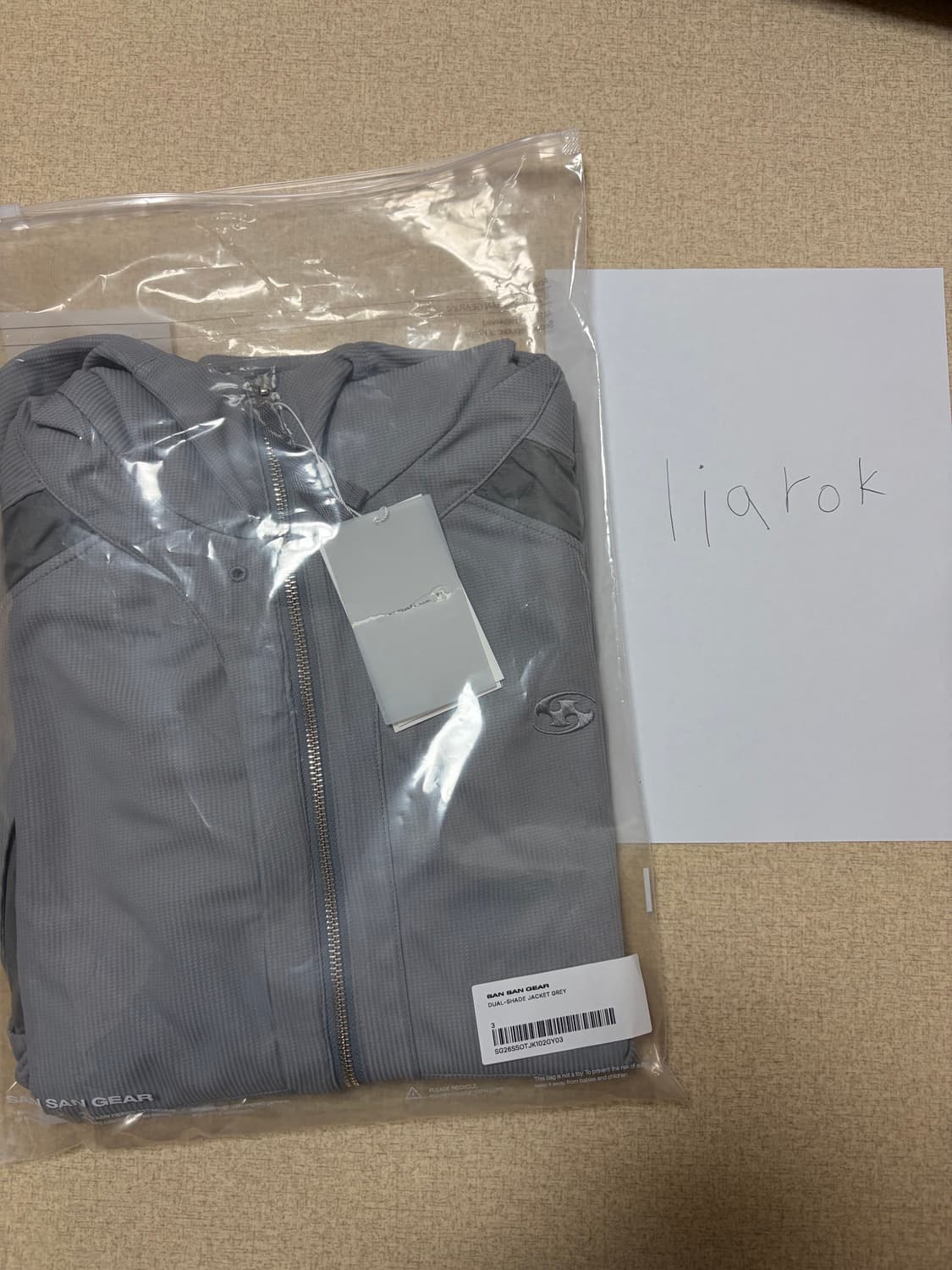 26ss 산산기어 듀얼쉐이드 자켓 그레이 새상품 상품이미지1