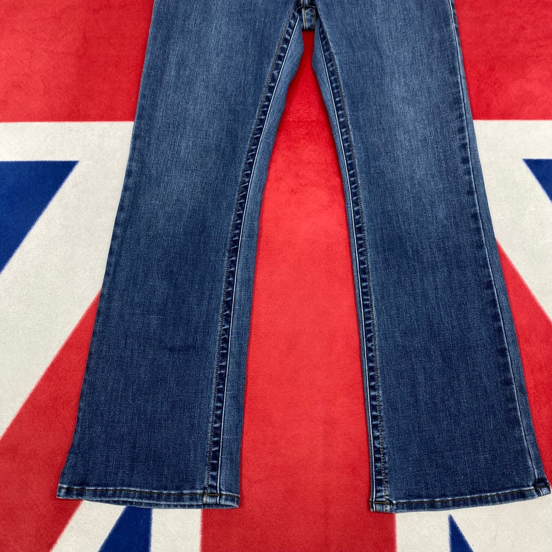 트루릴리젼 데님 부츠컷 팬츠 26 상품이미지3