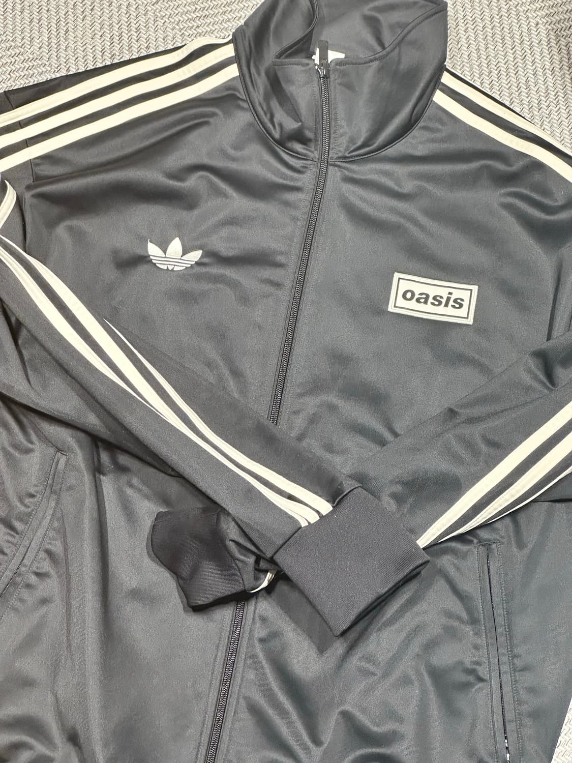 오아시스 아디다스 트랙탑 xxl 상품이미지2