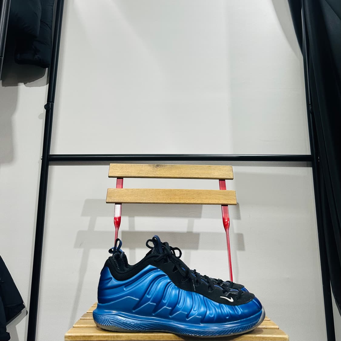 300) 나이키 농구화 남성 남자 운동화 에어 폼포짓 원 XX 로얄 상품이미지1