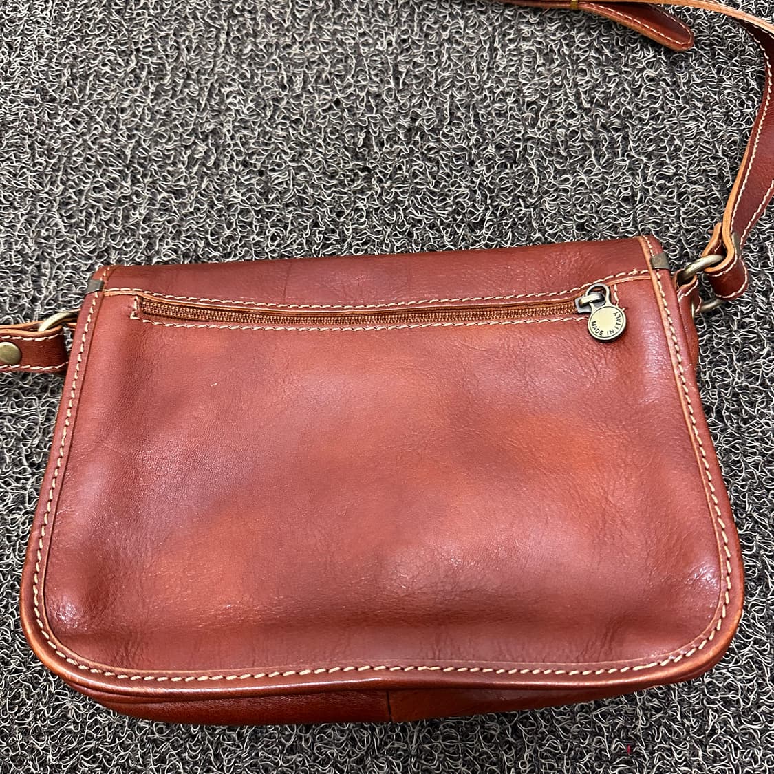 Florence Made in Italy 이태리 소가죽 크로스백 상품이미지6