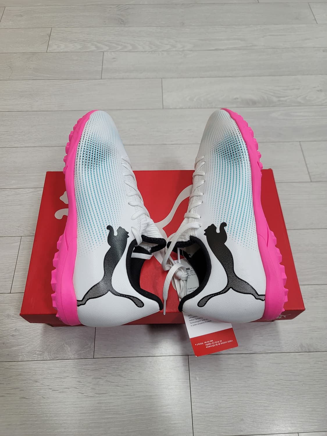 (265)푸마 풋살화 퓨처 7 플레이 TT[대전 직거래도 가능] 상품이미지1