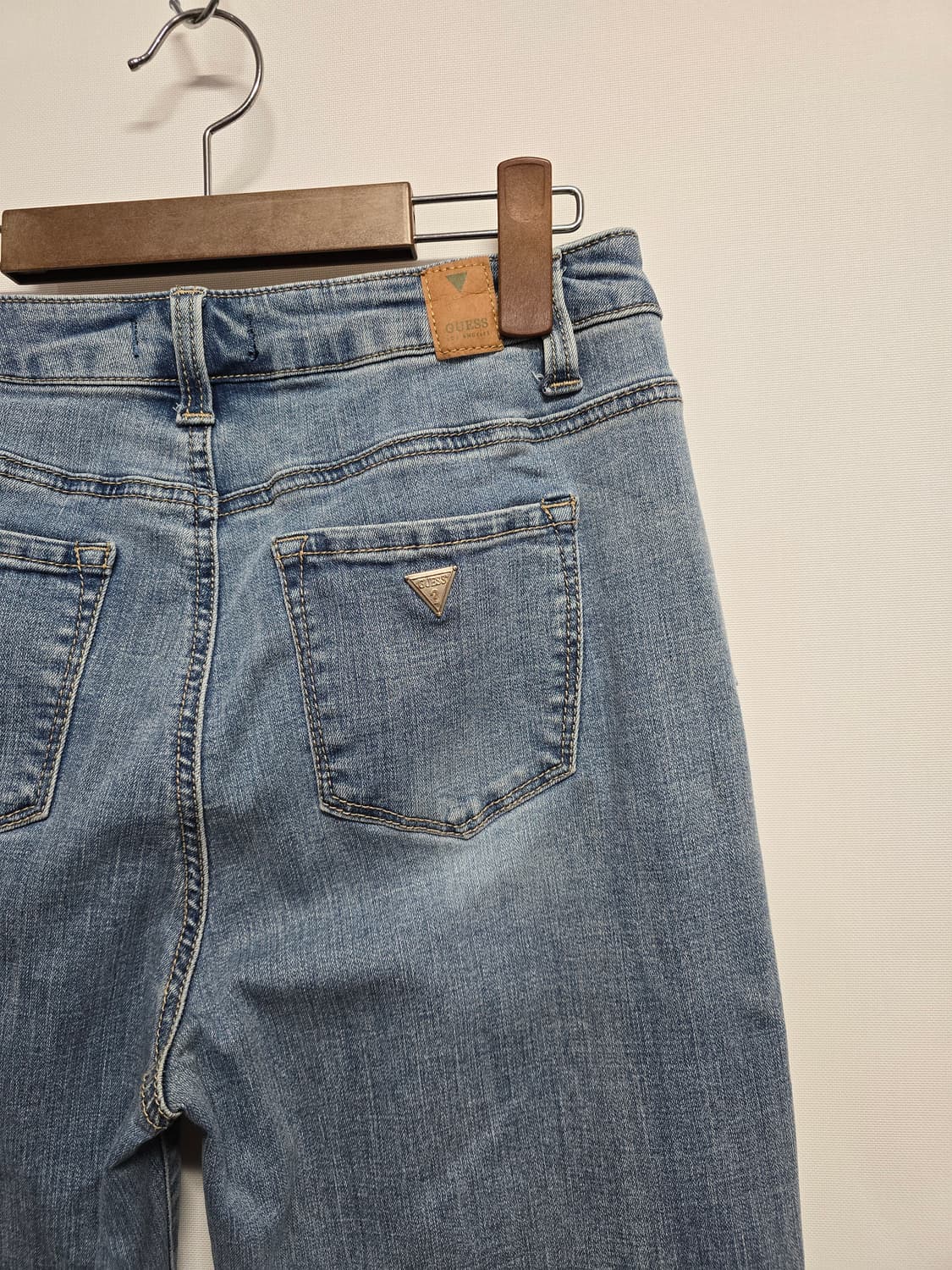 게스 부츠컷 데님 청바지 상품이미지5