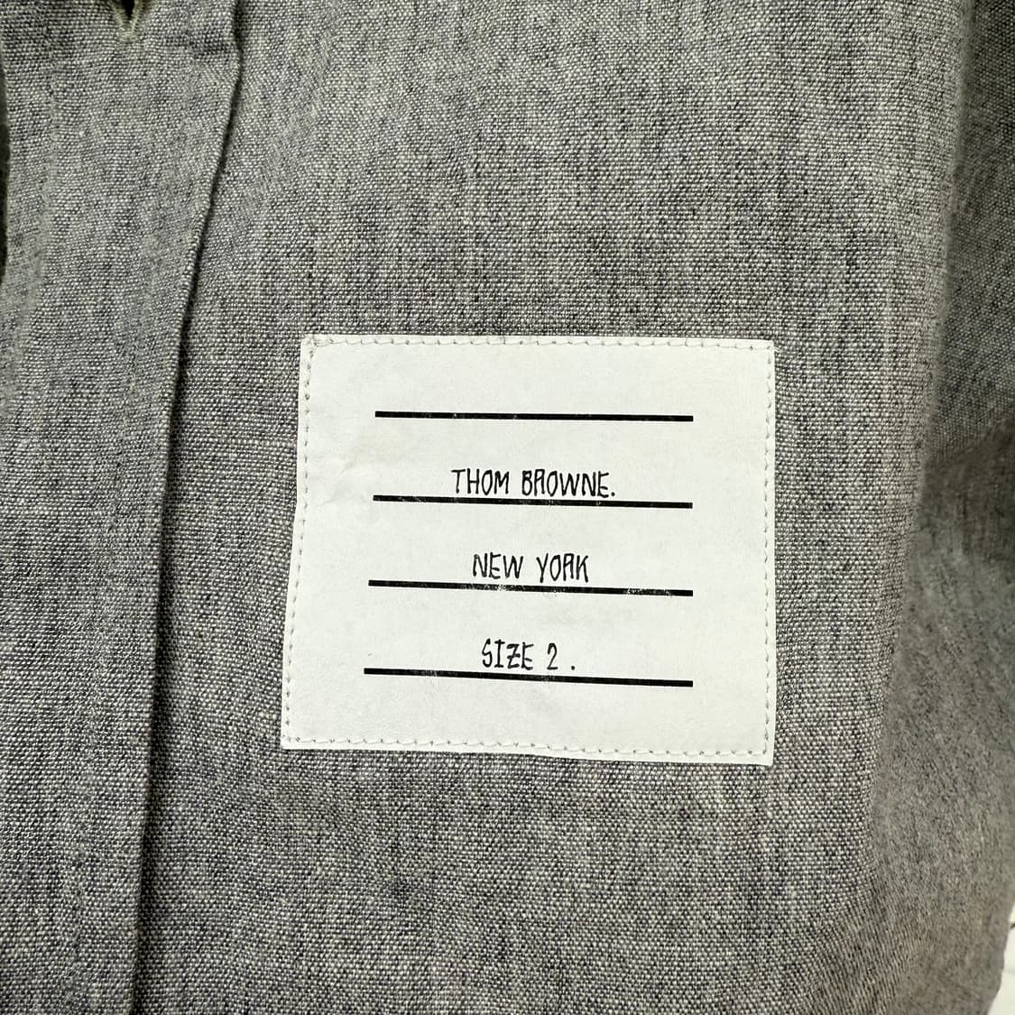 [2] 톰브라운 샴브레이 사선완장 셔츠 그레이 상품이미지5