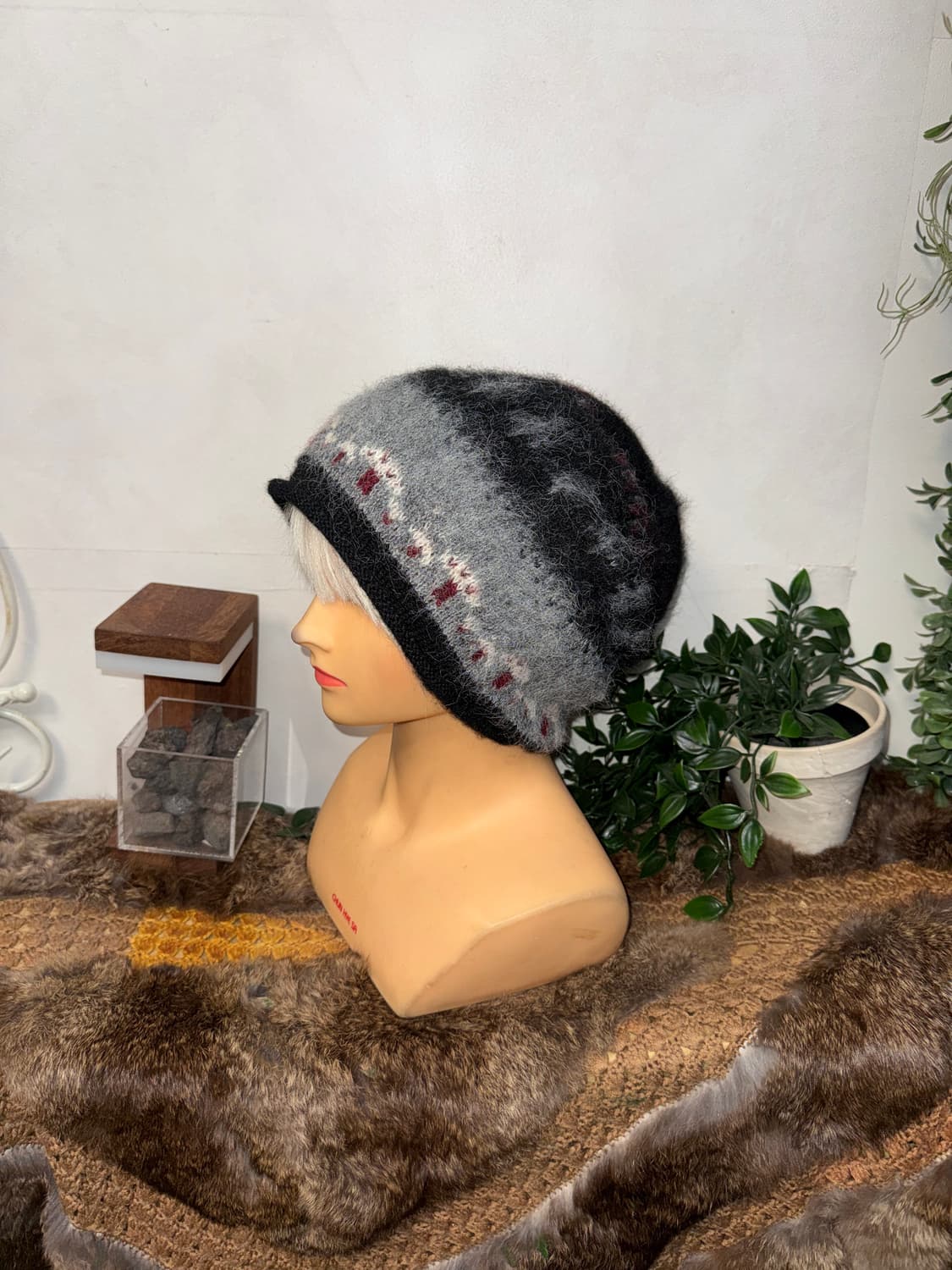 Gray black mushroom loose knit beanie  상품이미지1