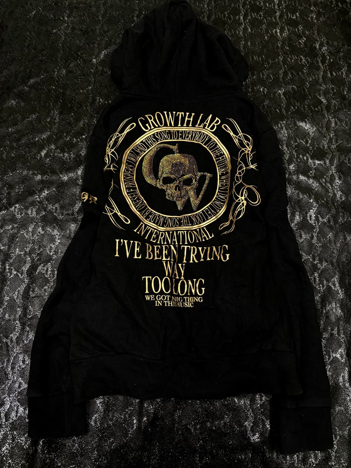 “IN THE ATTIC” 00’s Gold Cubic Skull Hoo 상품이미지4