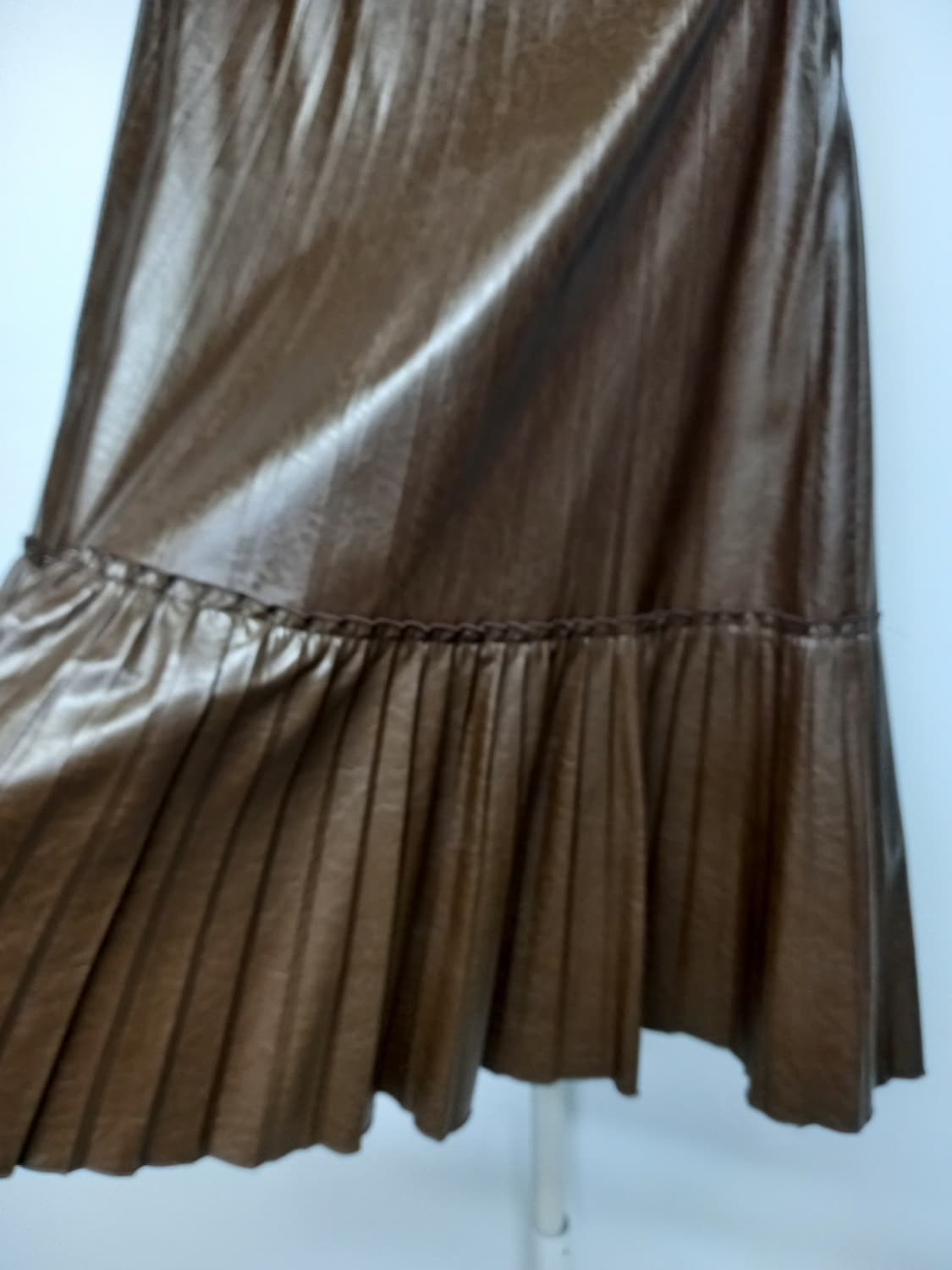 SJSJ 춘추동 페이크 레더 플레어 롱 스커트 44 상품이미지4