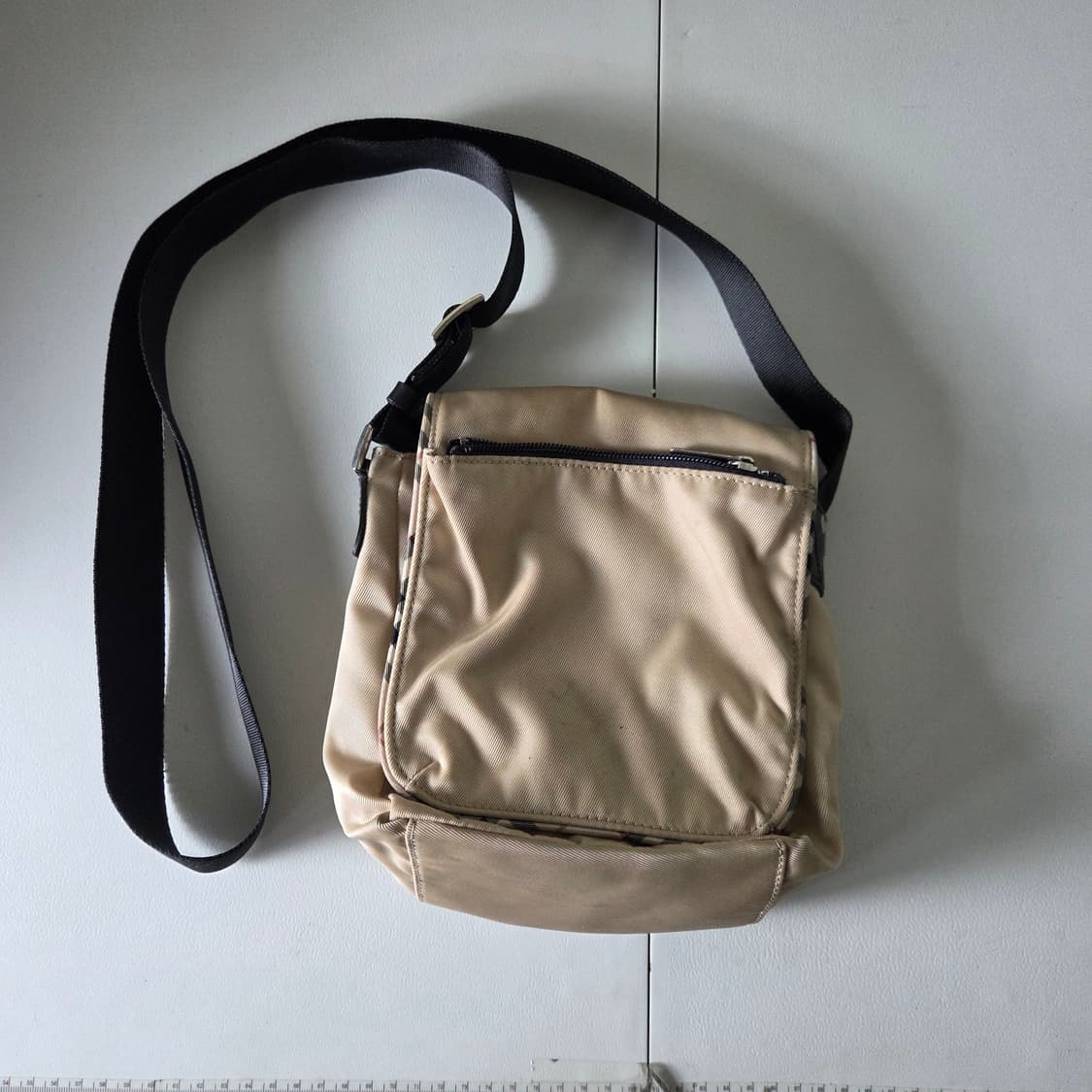 [Burberry] 버버리 블루라벨 나일론 크로스백 상품이미지2