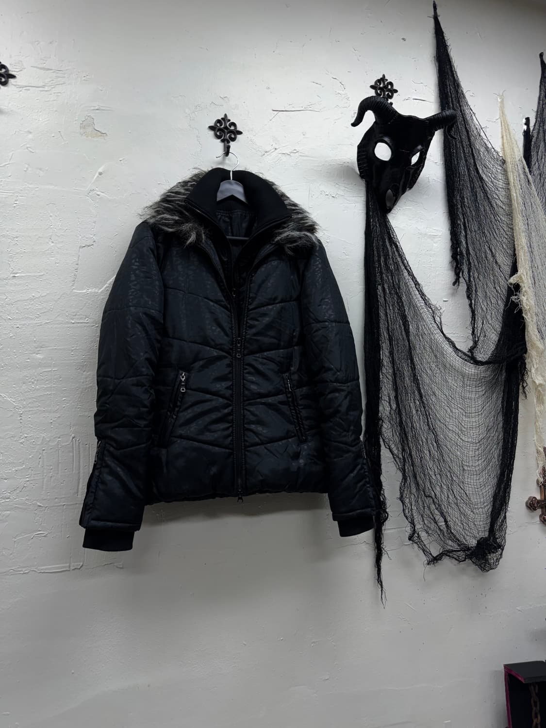 Semantic design 00s vkei leopard fur jac 상품이미지1