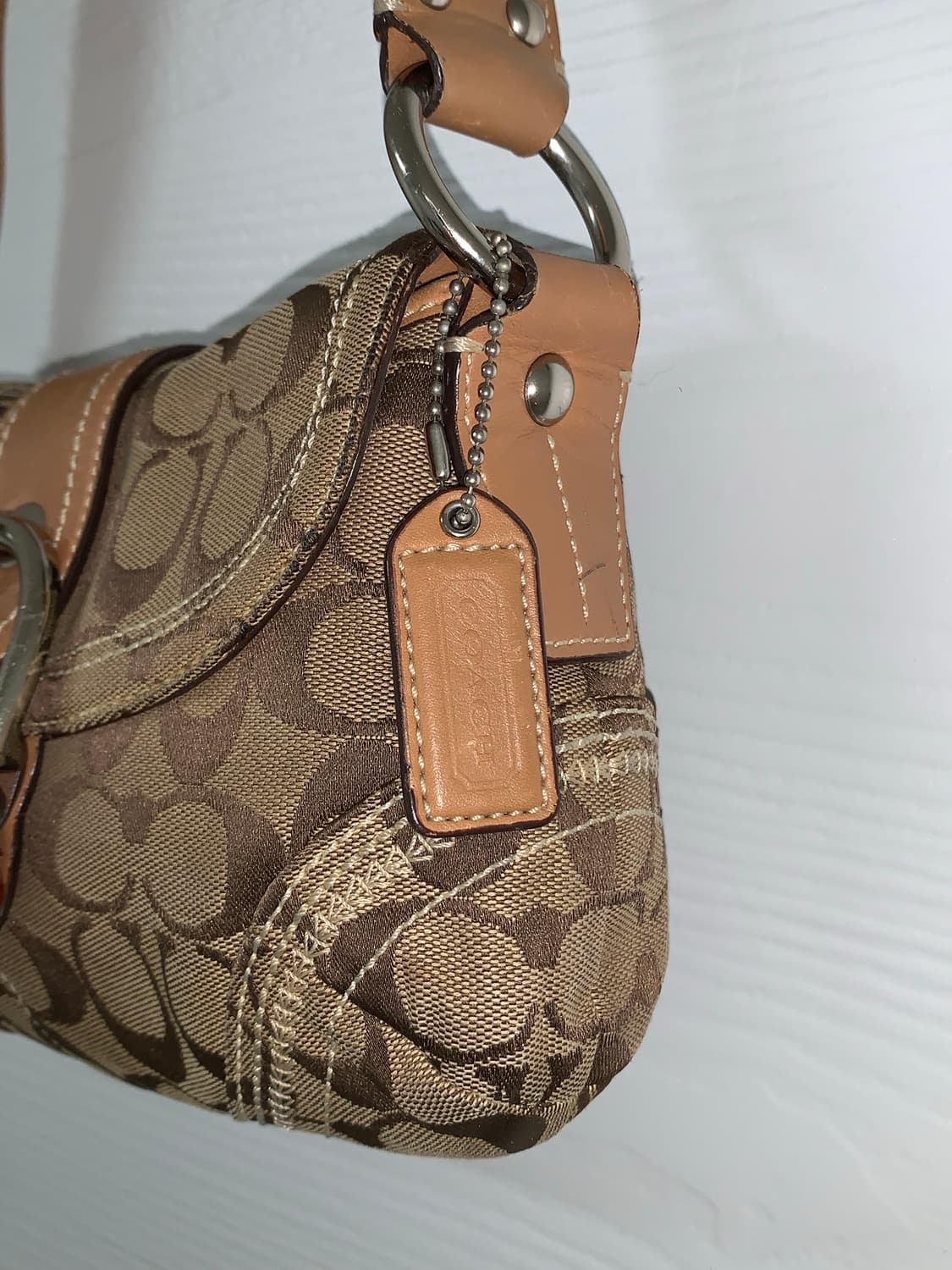 🧡 Coach mini buckle shoulder bag 상품이미지3