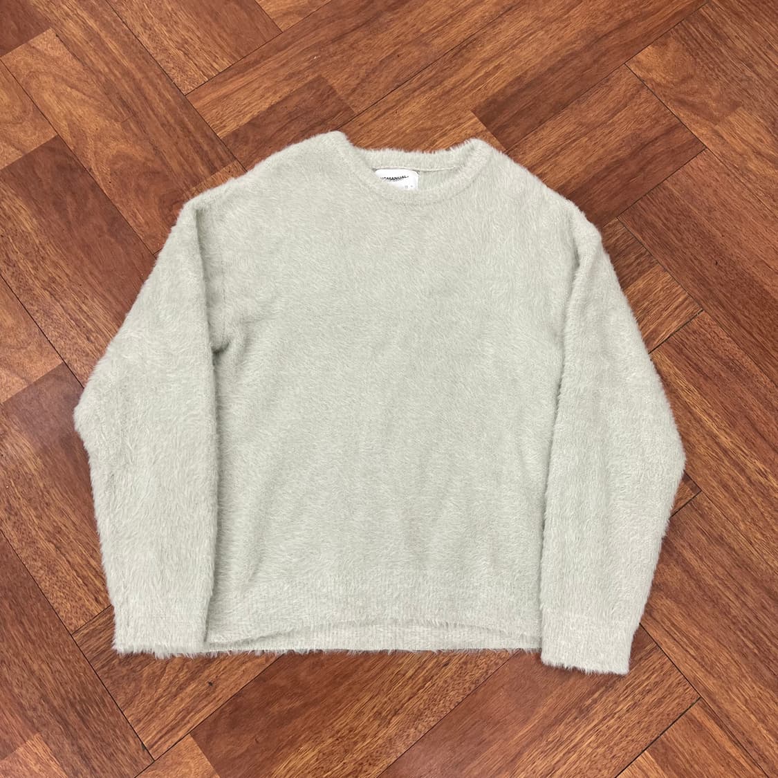 노매뉴얼 헤어리 크롭 니트 상품이미지2