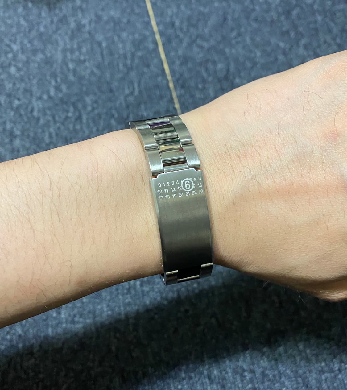 MM6 시계줄 팔찌 상품이미지2