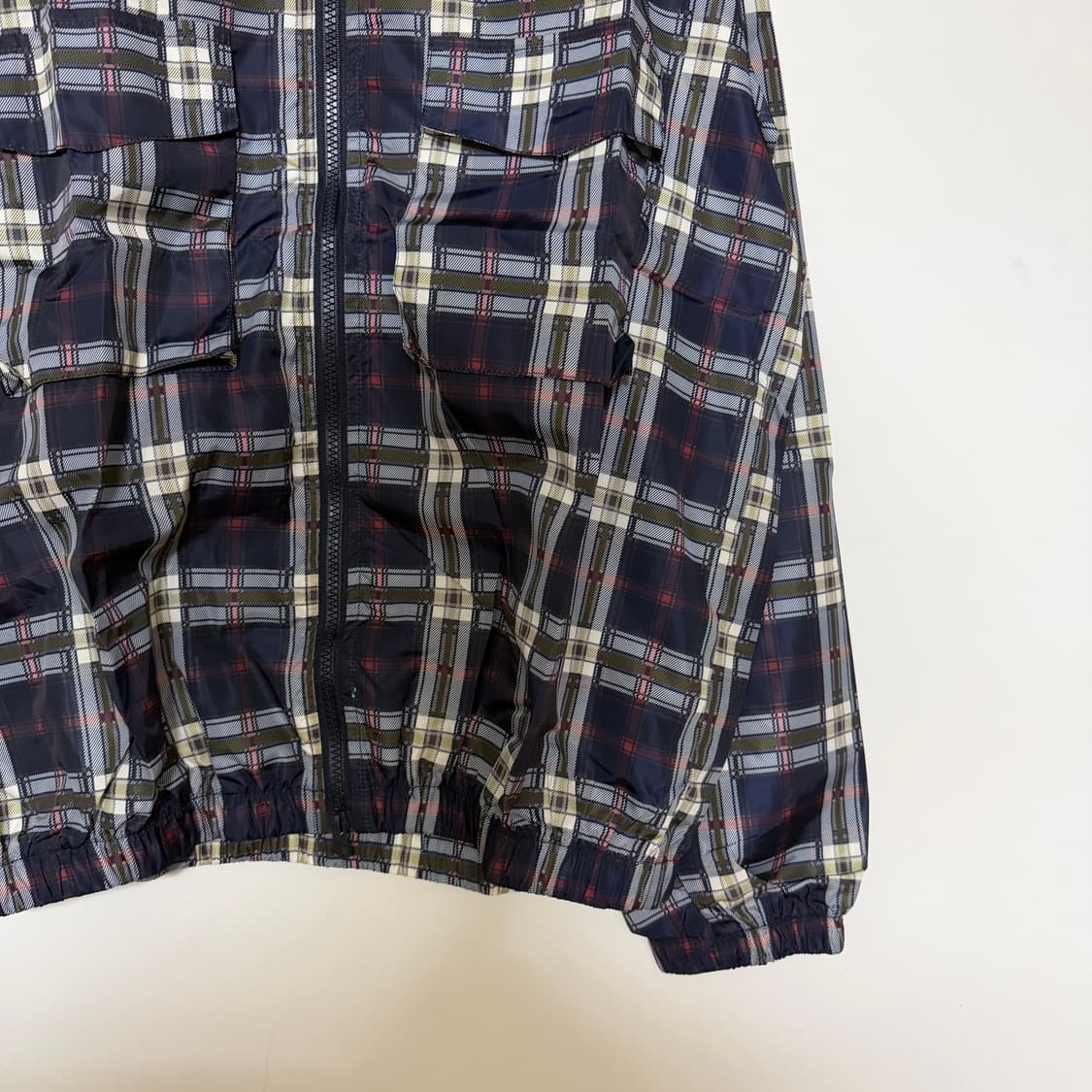 새상품 남자 체크 바람막이 (네이비) 상품이미지2