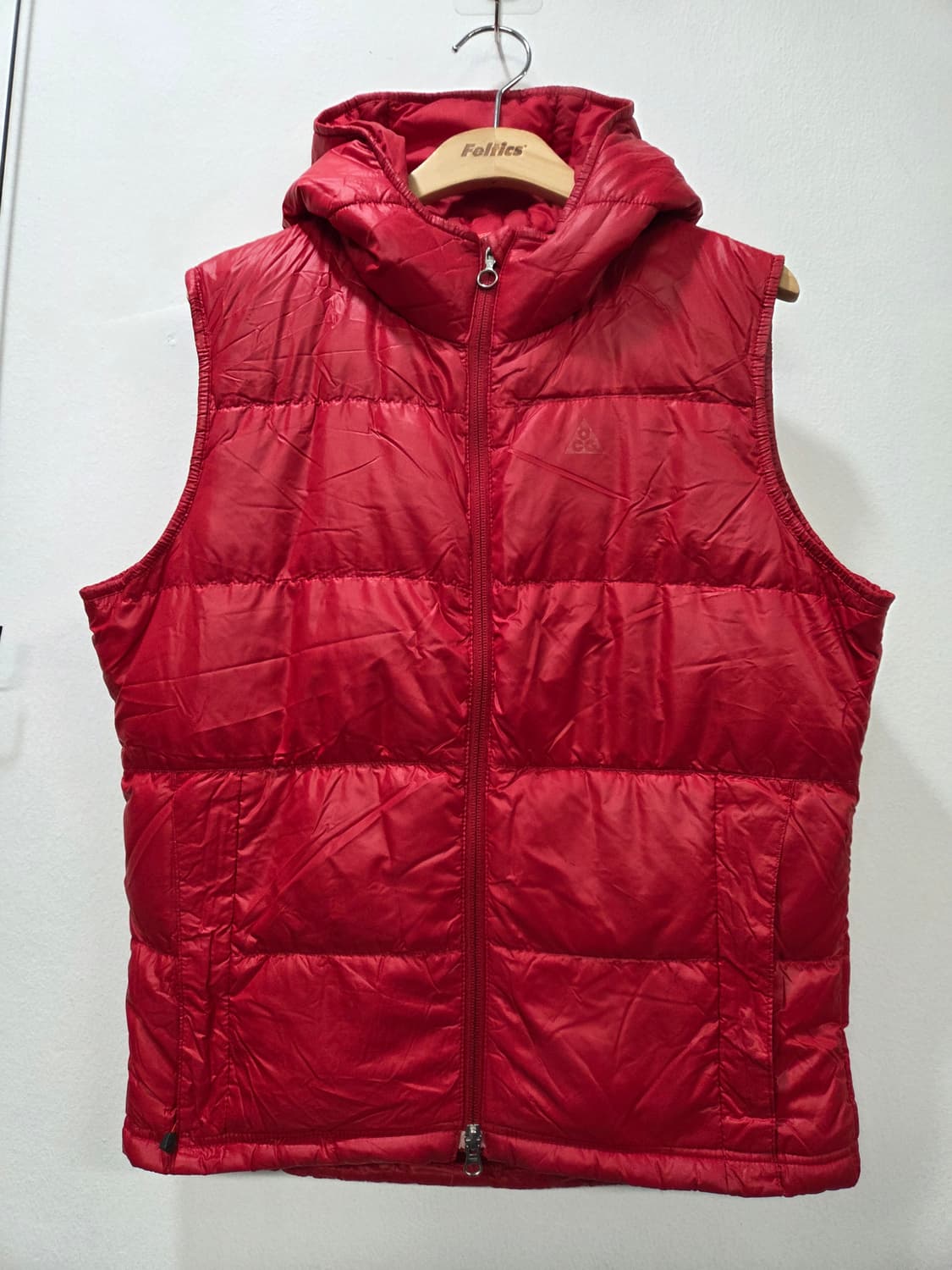 나이키 ACG 레드 후드 패딩 조끼 남녀공용 상품이미지1