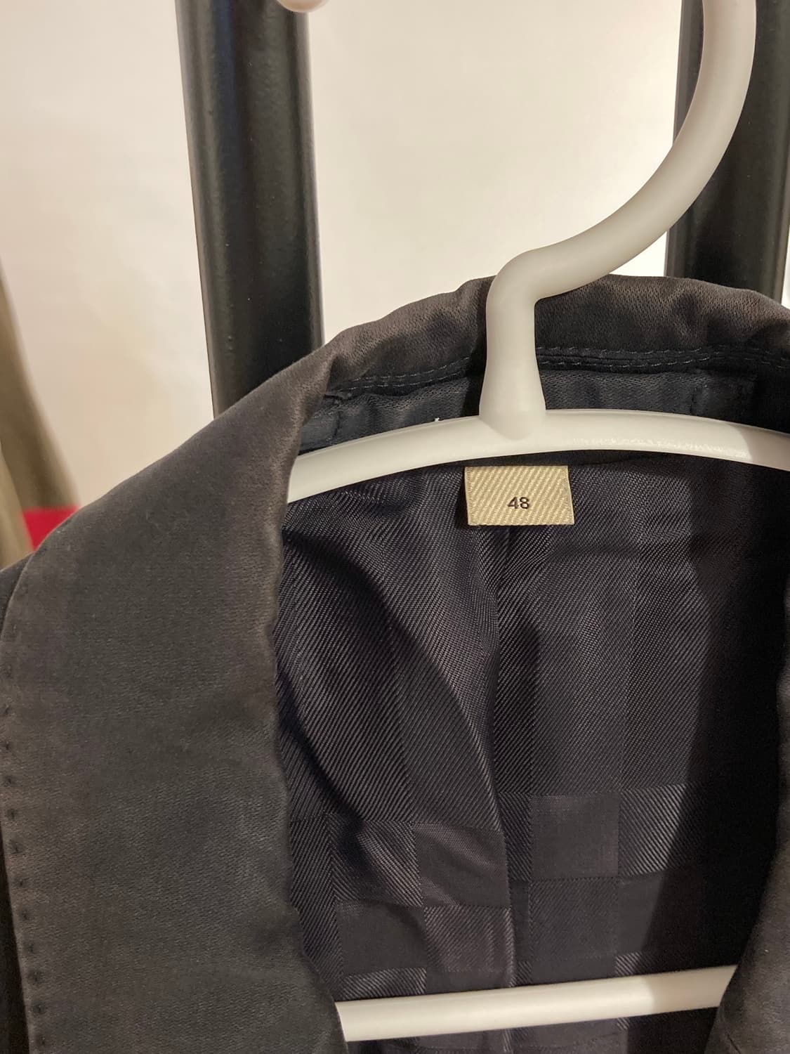 Burberry(버버리) 테일러드 블랙 자켓 / 48 사이즈 상품이미지4