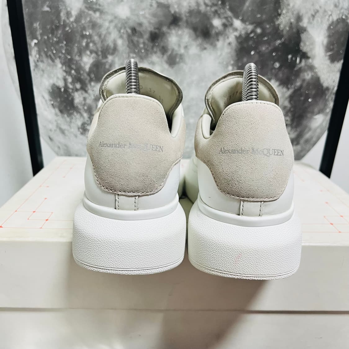 정품 37) 알렉산더 맥퀸 오버솔 스니커즈 235~240 상품이미지4