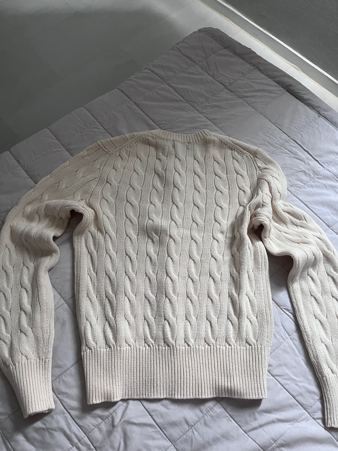 (실착5회미만) Polo 아이보리 니트 가디건 판매 상품이미지3