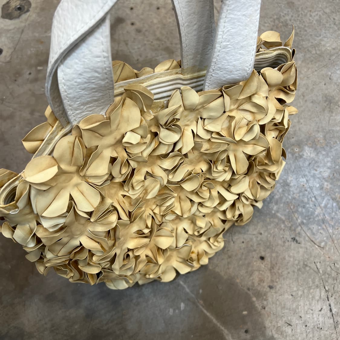 Comme Des Garcons Flower Rubber bag 상품이미지4