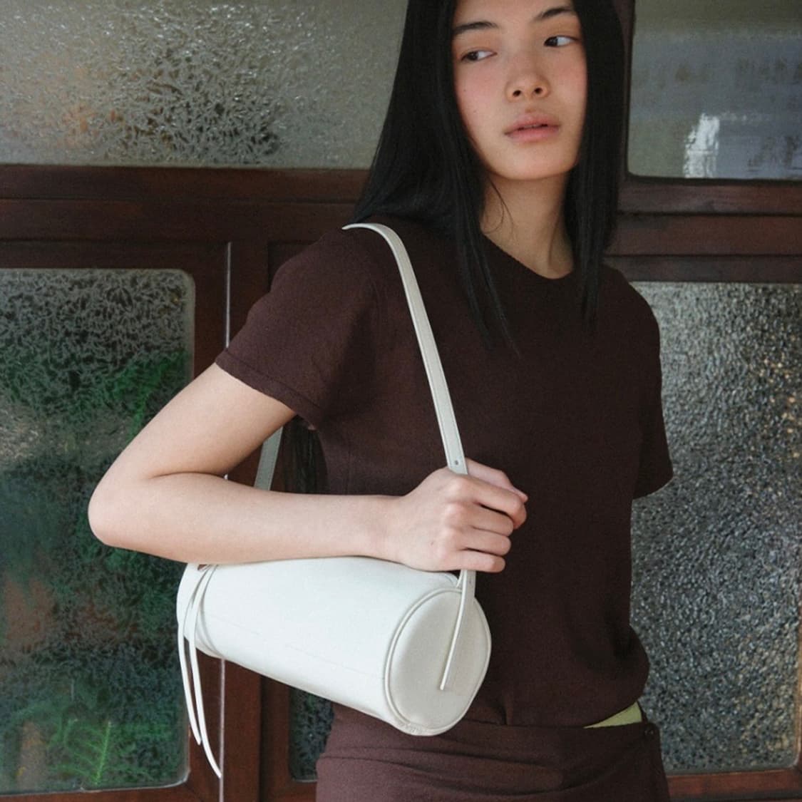 테누브 탐부백 아이보리 상품이미지3