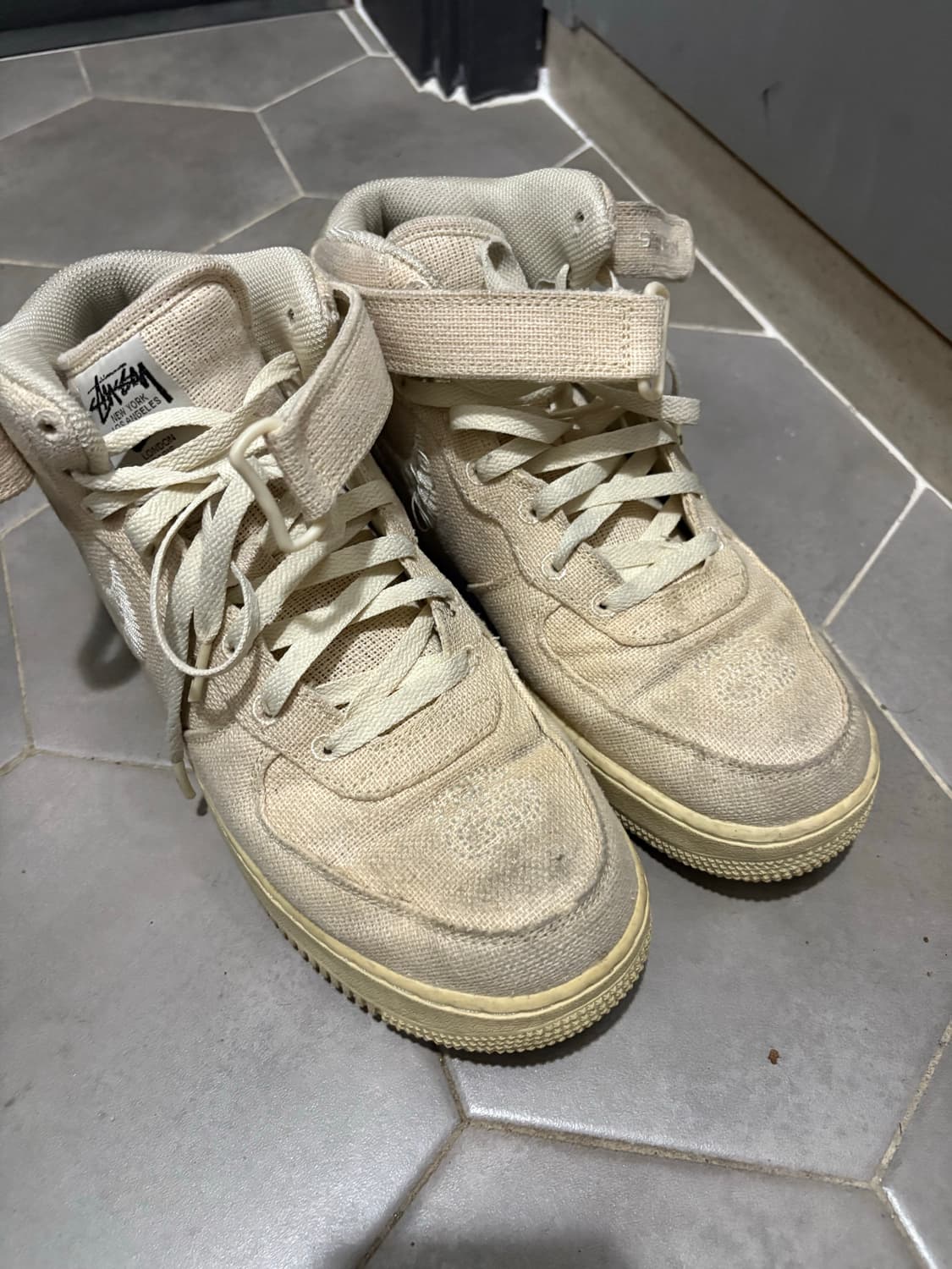 나이키 x 스투시 에어포스 1 '07 미드 SP 파슬 275 상품이미지1