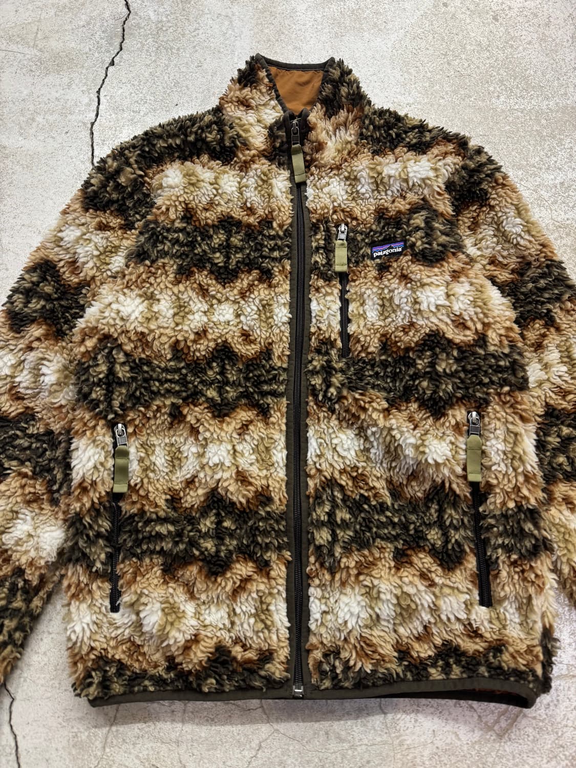 파타고니아 아즈텍 딥파일 레트로X가디건  상품이미지2