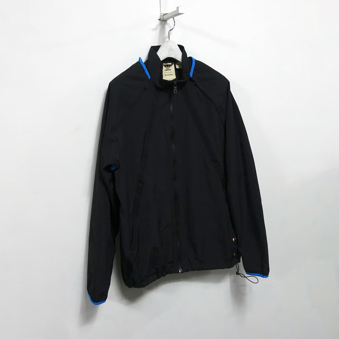 ADIDAS x OYSTER 아디다스 오이스터 72아워 디테쳐블 점퍼 상품이미지5