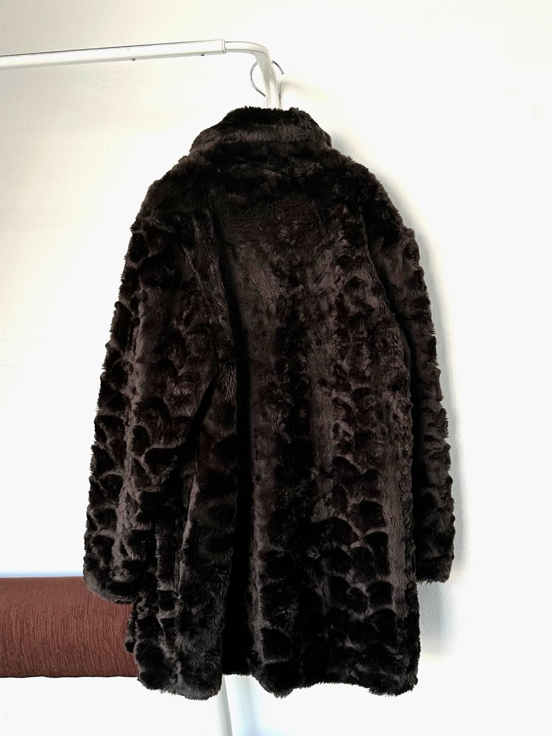 Design collar fake fur coat 상품이미지9