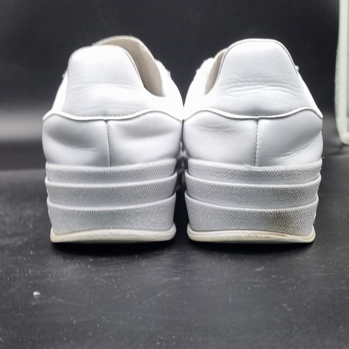 아디다스 가젤 볼드 화이트 스니커즈250 상품이미지4