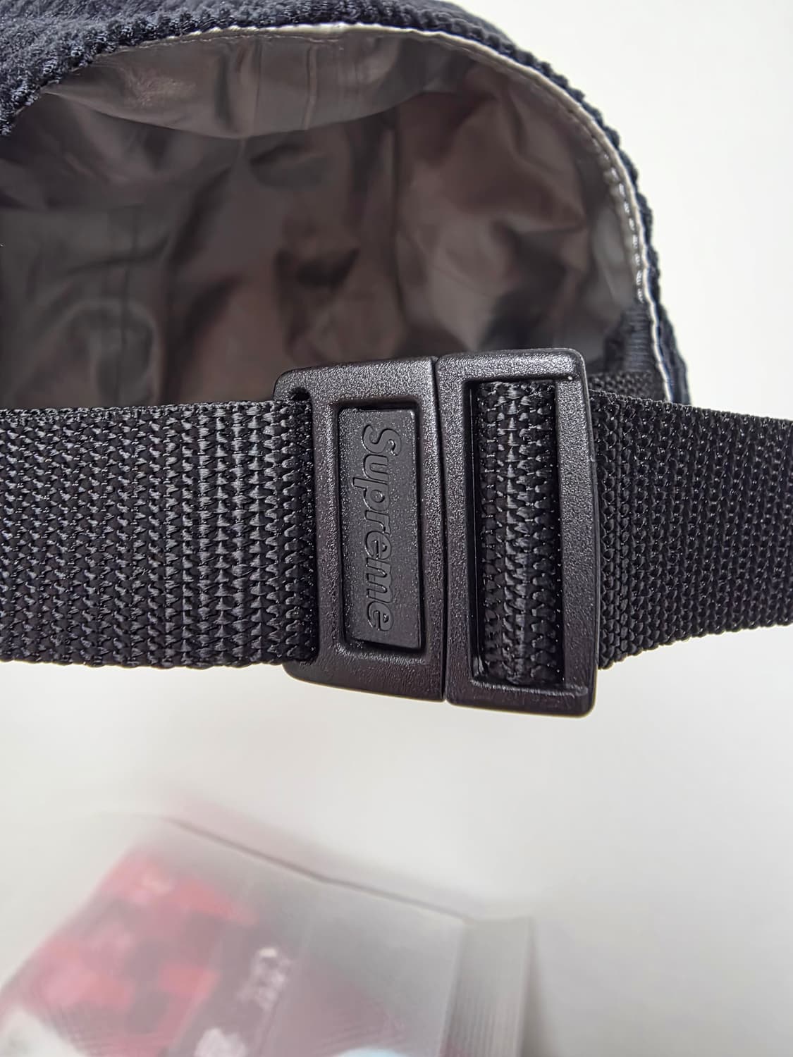 슈프림 고어텍스 코듀로이 클래식 로고 6-패널 캡 블랙 - 21FW 상품이미지5