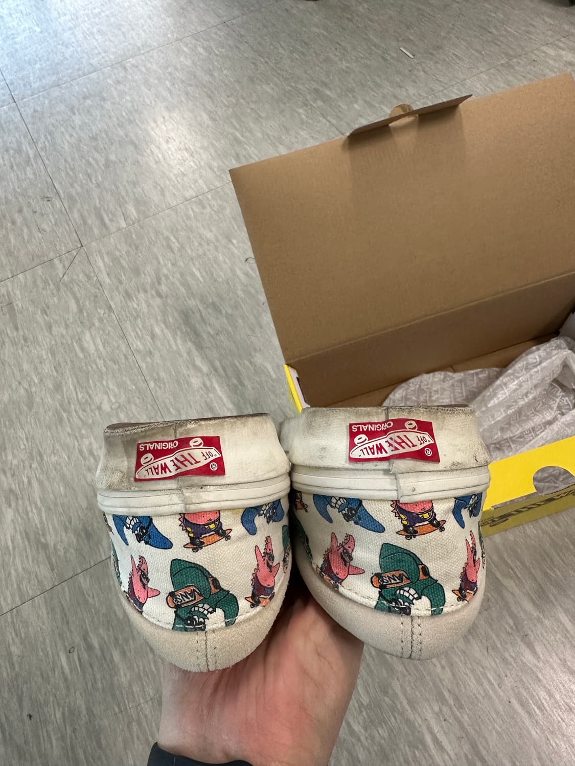 반스 볼트라인 스펀지밥 콜라보 9.5사이즈 상품이미지5