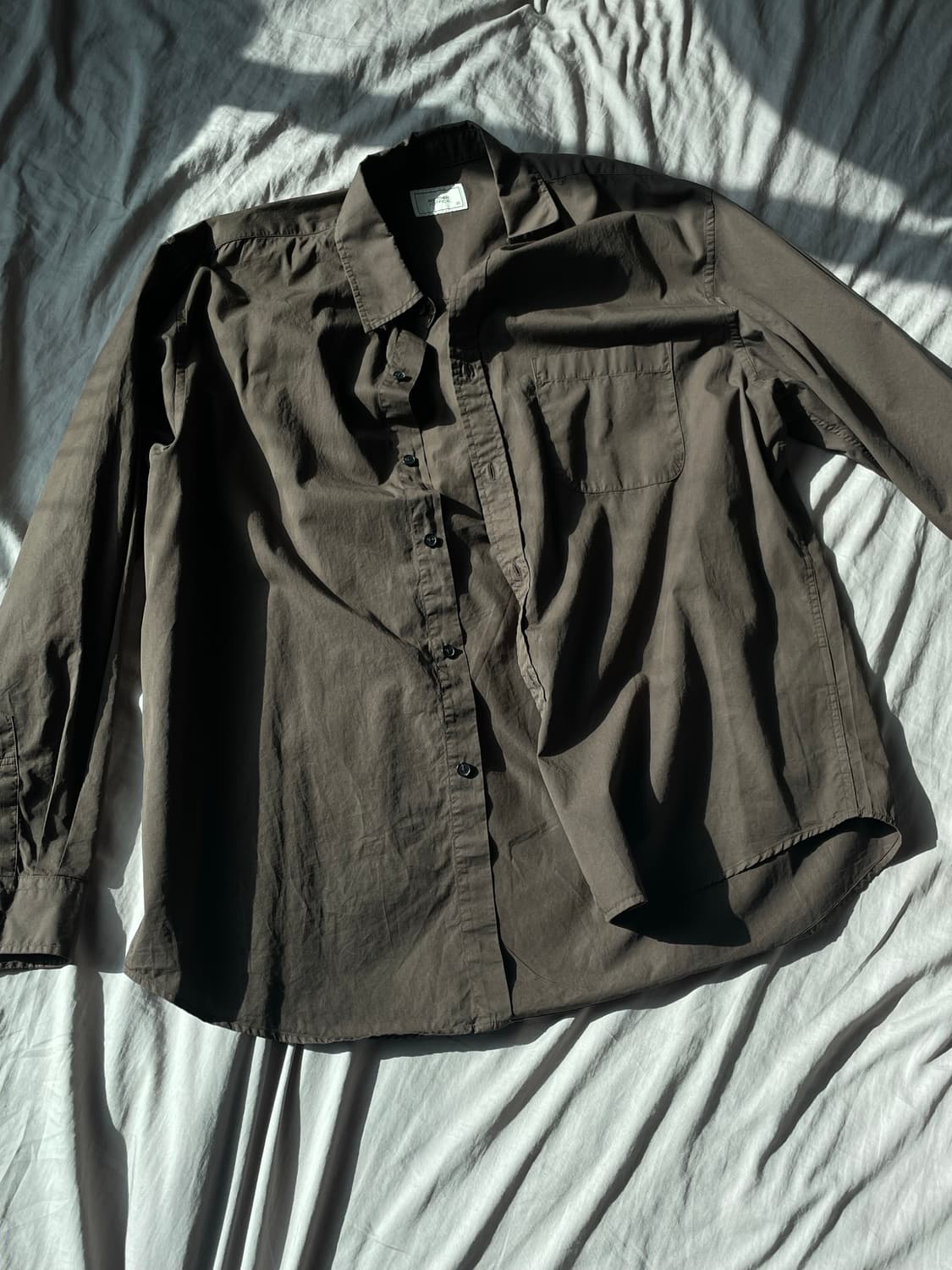 어나더오피스 Bold Garment Shirt (Mild Brown) 상품이미지2